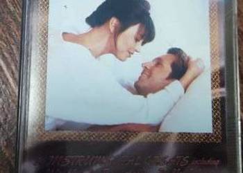 The Intimate Orchestra – Quiet Moments