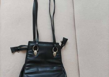 Czarna torebka damska