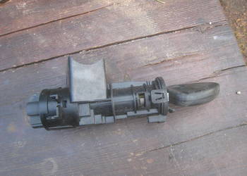 Stacyjka kluczyk scyzoryk kostka Alfa Romeo 147 156 GT trw B365