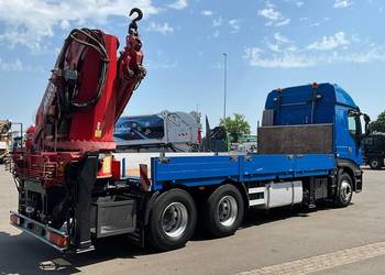 Budowlany 6x4 z dzwigiem Manual Iveco Stralis 500