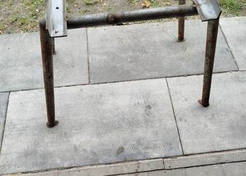 Stół warsztatowy falbanek