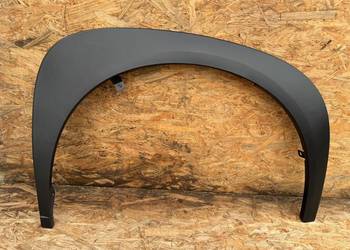 Listwa błotnika przód prawa rh Toyota aygo x 75611-0H010 75601-0H020