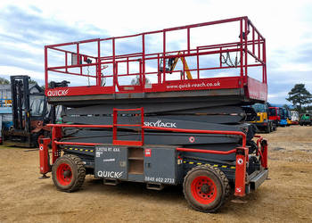 Podnośnik nożycowy, zwyżka robocza terenowa Skyjack SJ 9250 4WD 17,2 m 2016