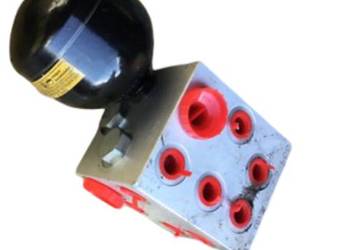 JCB 334/E4239 Zawór hydrauliczny do JCB 3CX