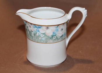 Porcelanowy mlecznik Tettau, Bavaria nr 1162