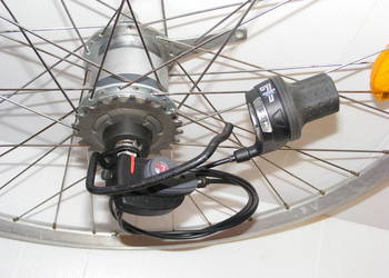 Koło 28 cali piasta SACHS / SRAM s 7 sterowanie kpl