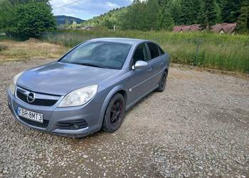 Opel vectra 1.9cdti 120km 05r
