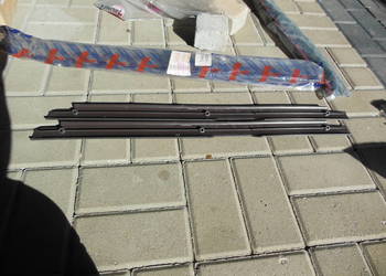 5952634 Dolna listwa drzwi przednich lewa. Fiat Uno 5P / Duna NOWA ORYGINAL