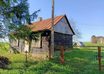 Siedlisko w ładnej okolicy gm. Gniewoszów.