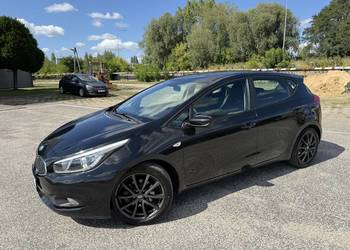Kia Ceed 1.4 BENZYNA Klimatyzacja Nawigacja Koła Lato+Zima Bluetooth