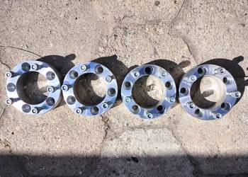 Aluminiowe dystanse do kół Suzuki Jimny