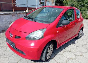 toyota aygo 2009 r poj siln 1000 cm stan b dobry