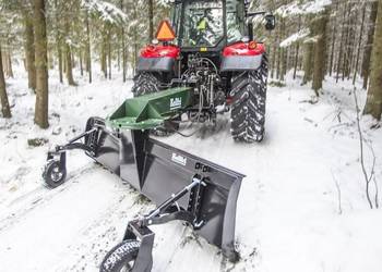 Pług lemieszowy, 2,7 m, z kołami i siłownikami hydraulicznymi