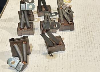 NOWE szczotki rozrusznika R-11 do Ursusa C330 C360 Elmot