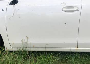 Drzwi przednie lewe Toyota Prius Plus (Toyota Prius V) Drzwi przednie lewe Toyota Prius Plus (Toyota Prius V)