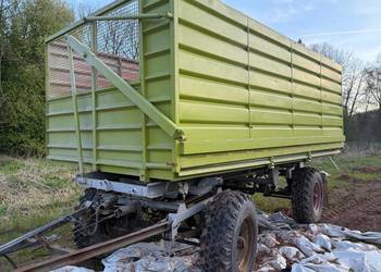 Przyczepa do zielonek, kukurydzy