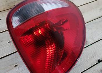 Lampa prawa tył tylna chrysler grand Voyager lV generacji 4 oryginał ładna