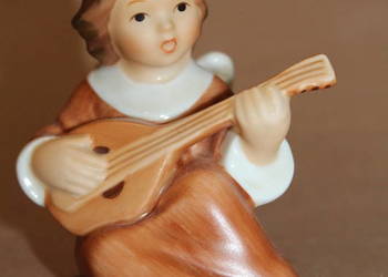 Figurka aniołka grającego na banjo Goebel  nr 424 FiaF