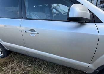 DRZWI PRAWY PRZÓD PRZEDNIE HYUNDAI TUCSON 2004-2010 bez listew poszerzeń YK