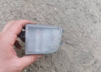 Kierunkowskaz lewy vw passat b4 lewy halogen