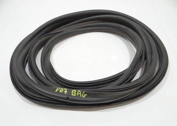 USZCZELKA KLAPY BAGAŻNIKA BMW F07 7200542