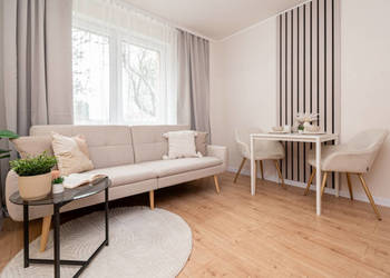 SŁONECZNE 1 POKOJOWE MIESZKANIE / OS. DOBRZEC/ PARTER/ OFERTA PRYWATNA