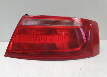 Audi A5 8T TYLNIA TYLNA LAMPA PRAWA prawy tył pasażera 8T0945096