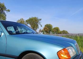 Mercedes-Benz W202 1994 | 2.2 Diesel | 122 tys. km | Klimatyzacja | Manual