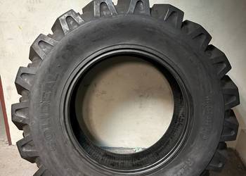 Opony 16.9-28 Solideal IND R-4 Backhoe