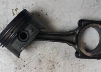 Tłok z korbowodem CHRYSLER 2.8CRD 4453