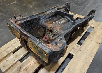 Wspornik osi przedniej Massey Ferguson 3330, 3425