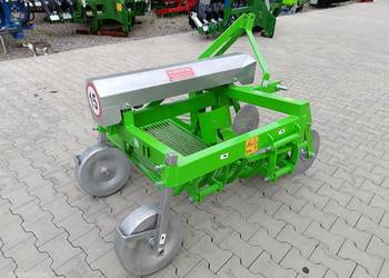 Kopaczka BOMET do ziemniaków warzyw okopowych AGROSTAL