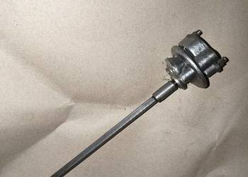 Pompa oleju Ural M61 M62 M63 M66 M67