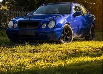 Sprzedam clk w208 czytaj opis !!!