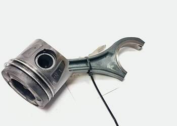 TŁOK MERCDES-BENZ W212 E350