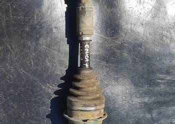 półoś  lewa toyota Celica VII  1,8 benzyna przed liftem