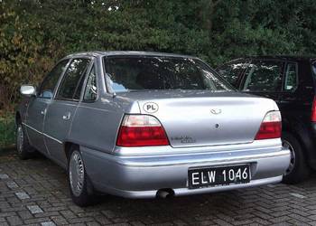 Szyba tylna tył Daewoo Nexia sedan