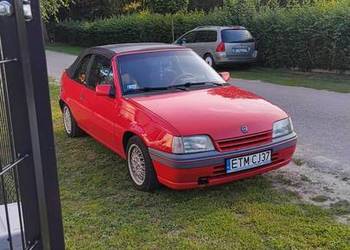 Opel Kadett Bertonne cabrio youngtimer
