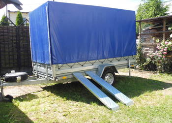 Przyczepka Samochodowa Lekka 750kg niewiadów Wywrot Platforma Najazdy