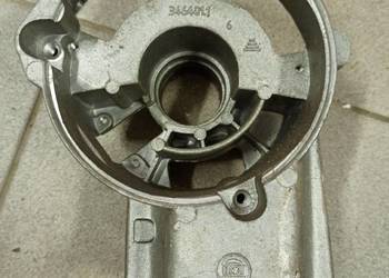 Obudowa, korpus alternatora nowa Fiat 126p maluch Obudowa, korpus alternatora nowa Fiat 126p maluch