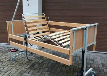 Łóżko rehabilitacyjne AKS sterowane elektrycznie + materac