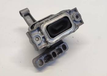 AUDI Q3 8U PODUSZKA ŁAPA SILNIKA 5N0199262F
