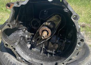 Sprzedam Skrzynie biegów Audi A4 B5