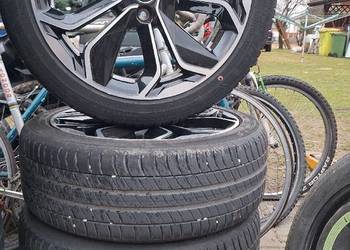 Felgi aluminiowe z oponami