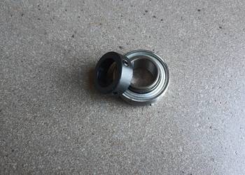 Łożysko wałka podbieracza do prasy New Holland