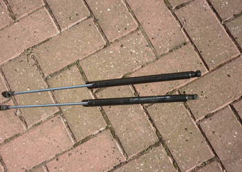 Siłownik klapy Renault Laguna 2 8200000902B