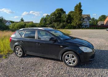 Kia Ceed ED 2007 Kombi 2.0 CRDi 140KM Comfort Plus