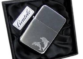 Zapalniczka Benzynowa Gentelo z Grawerem Delfina, Metalowa