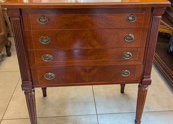 Bardzo ładna komoda empire-sklep Dąbrowa Górnicza Bardzo ładna komoda empire-sklep Dąbrowa Górnicza