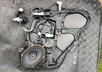 Mechanizm podnoszenia szyby prawy tył Mazda 3 BK hatchback Mechanizm podnoszenia szyby prawy tył Mazda 3 BK hatchback